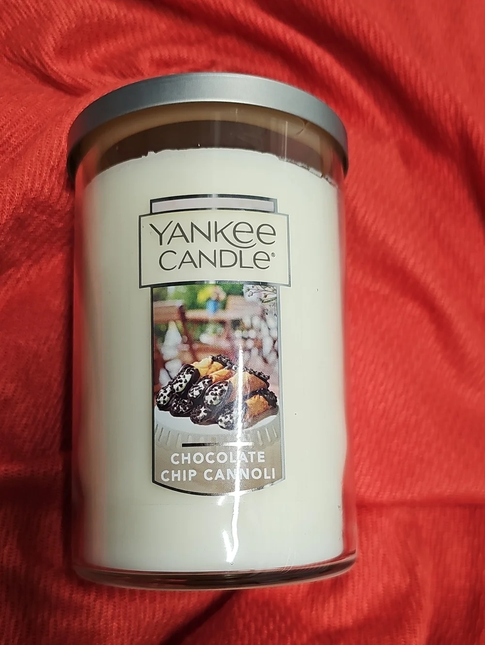 Yankee Candle Chocolate Chip Cannoli Latge Jar 22 Oz NWT